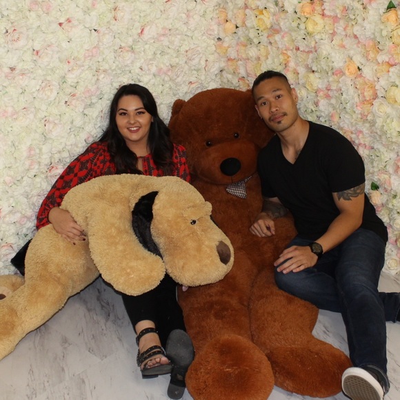 Meet your Posher, Nicole - Picture 1 of 1